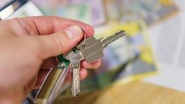 «Продал маме фиктивно». C какими трудностями сталкиваются айтишники при продаже квартир в РБ «Продал маме фиктивно». C какими трудностями сталкиваются айтишники при продаже квартир в РБ